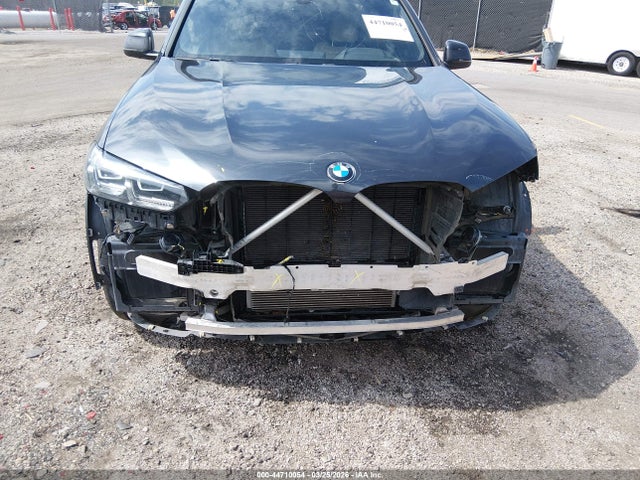 44710054 :رقم المزاد ، 5UX43DP01N9M46858 vin ، 2022 Bmw X3 Sdrive30i مزاد بيع