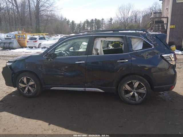 2019 Subaru Forester Touring მანქანა იყიდება აუქციონზე, vin: JF2SKAWC6KH508988, აუქციონის ნომერი: 44710061
