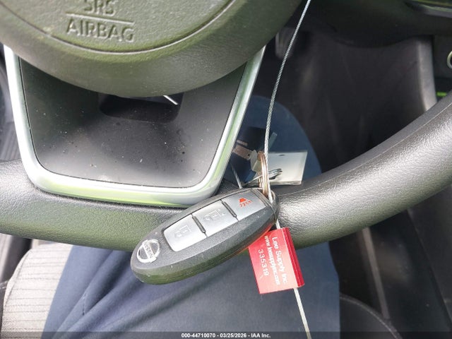 2021 Nissan Rogue S Fwd მანქანა იყიდება აუქციონზე, vin: JN8AT3AA4MW013085, აუქციონის ნომერი: 44710070