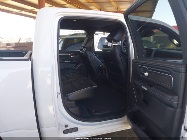 44710092 :رقم المزاد ، 1C6RREJT9RN220182 vin ، 2024 Ram 1500 Laramie  4x2 5'7 Box مزاد بيع