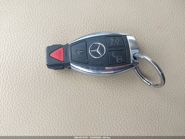 Продаж на аукціоні авто 2007 Mercedes-benz R 320 Cdi 4matic, vin: 4JGCB22EX7A059407, номер лоту: 44710107