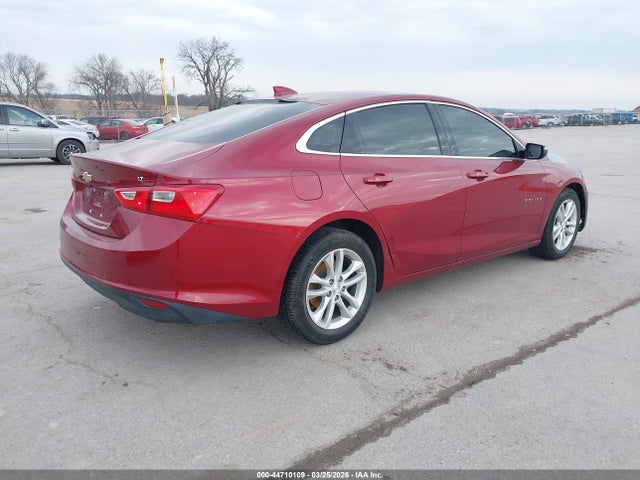 2017 CHEVROLET MALIBU 1G1ZE5ST0HF143710 Photo 3