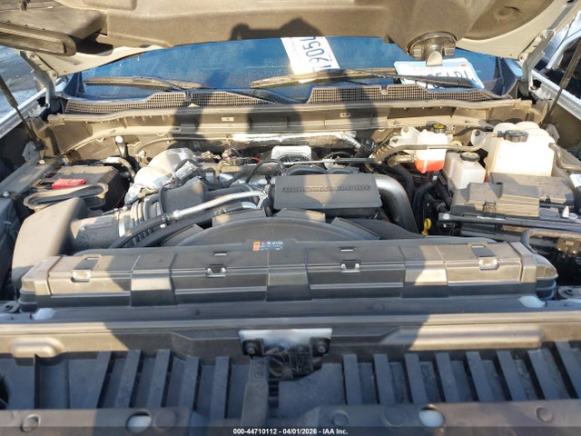 2GC4KMEY8S1108441 Chevrolet Silverado 2500hd 4wd Standard Bed Custom