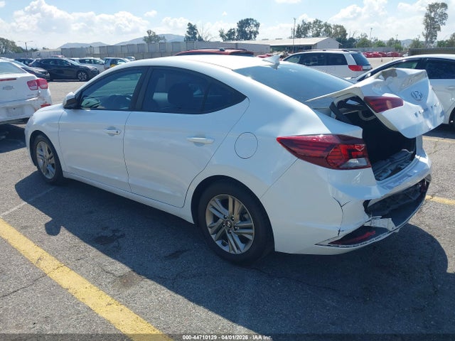 Hyundai ELANTRA SEL 2019 5NPD84LF4KH462424 Image 3