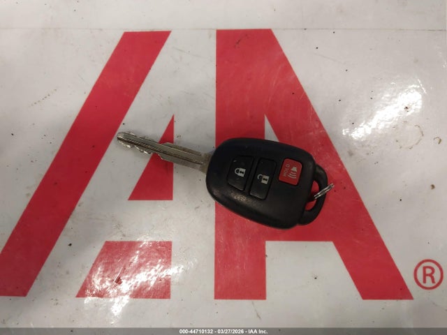 Toyota RAV4 LE 2017 2T3BFREV8HW644837 Image 11
