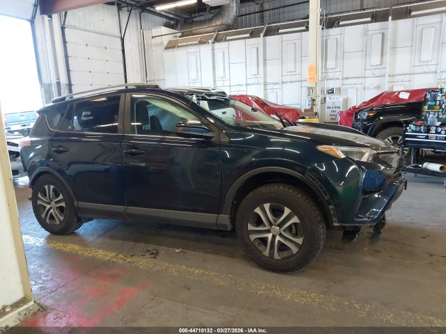 Toyota RAV4 LE 2017 2T3BFREV8HW644837 Image 14