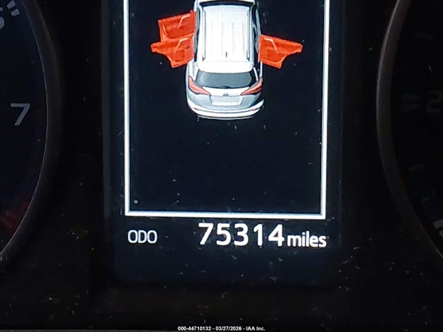 Toyota RAV4 LE 2017 2T3BFREV8HW644837 Image 16