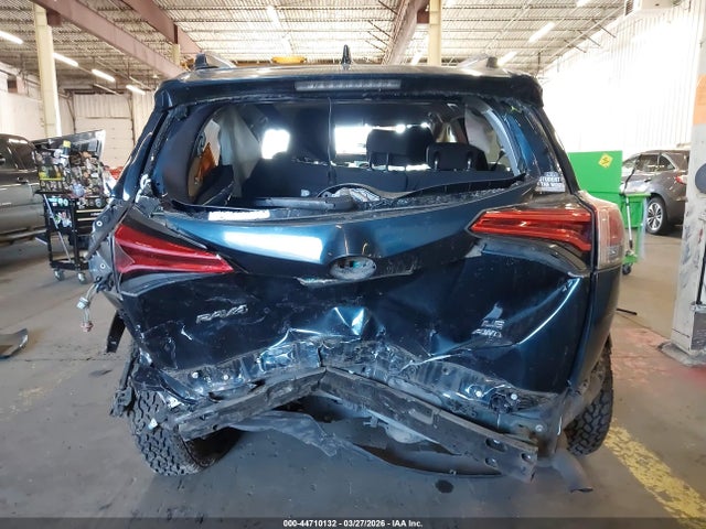 Toyota RAV4 LE 2017 2T3BFREV8HW644837 Image 17