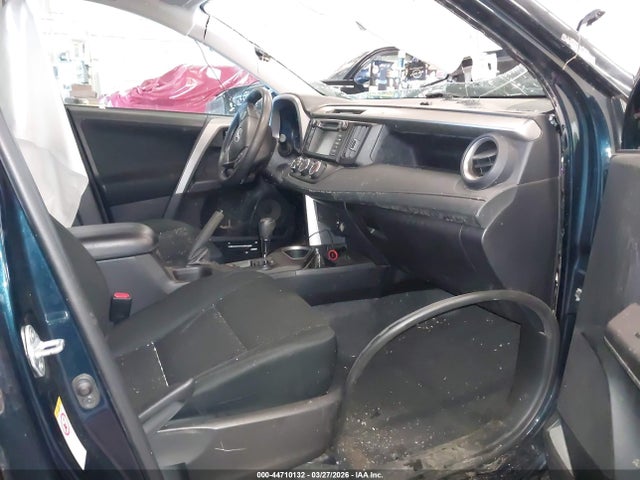 Toyota RAV4 LE 2017 2T3BFREV8HW644837 Image 5