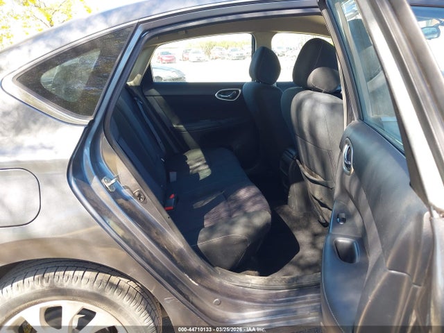 3N1AB7AP3KL629084 Nissan SENTRA SV