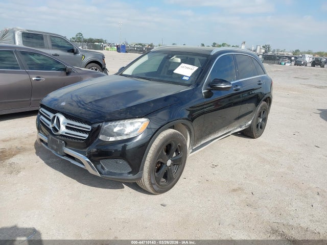2016 Mercedes-benz Glc 300 მანქანა იყიდება აუქციონზე, vin: WDC0G4JB5GF103998, აუქციონის ნომერი: 44710143