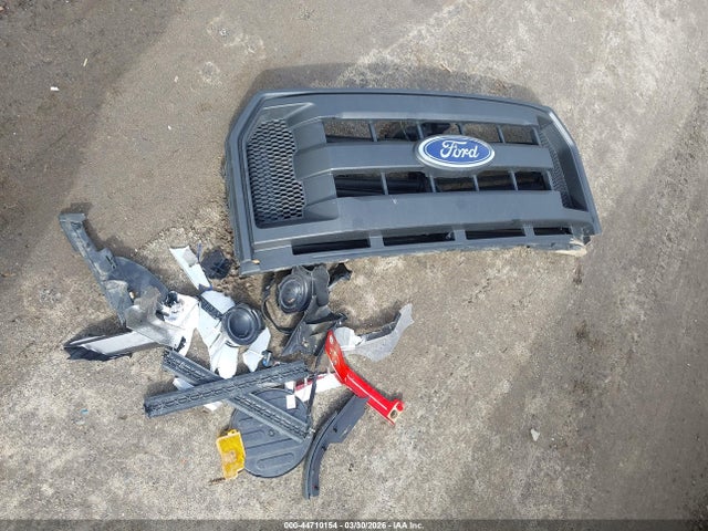 1FTMF1E80GKD19515 Ford F-150 Xl