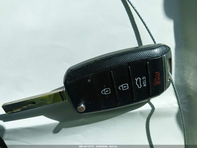 KIA Optima Lx 2016 5XXGT4L31GG067413 Image 11