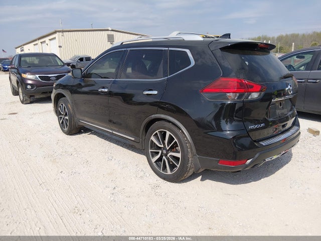 2017 NISSAN ROGUE JN8AT2MT4HW150041 Photo 2