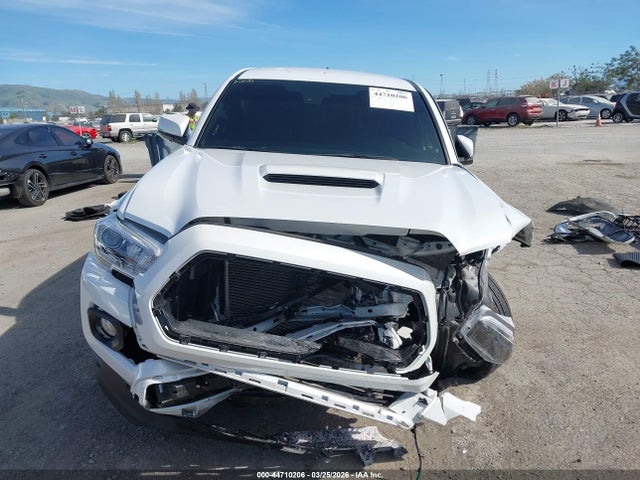2023 Toyota Tacoma Trd Sport მანქანა იყიდება აუქციონზე, vin: 3TYCZ5AN5PT128837, აუქციონის ნომერი: 44710206