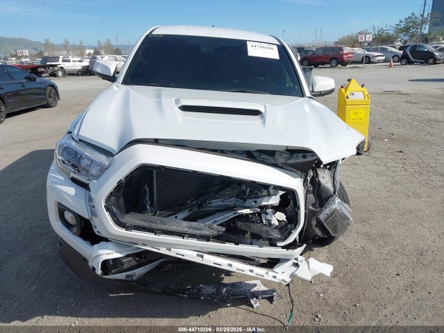 2023 Toyota Tacoma Trd Sport მანქანა იყიდება აუქციონზე, vin: 3TYCZ5AN5PT128837, აუქციონის ნომერი: 44710206