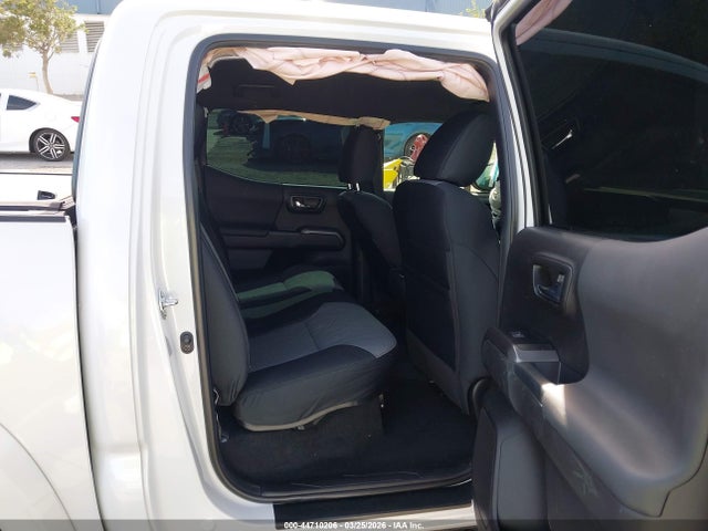 2023 Toyota Tacoma Trd Sport მანქანა იყიდება აუქციონზე, vin: 3TYCZ5AN5PT128837, აუქციონის ნომერი: 44710206
