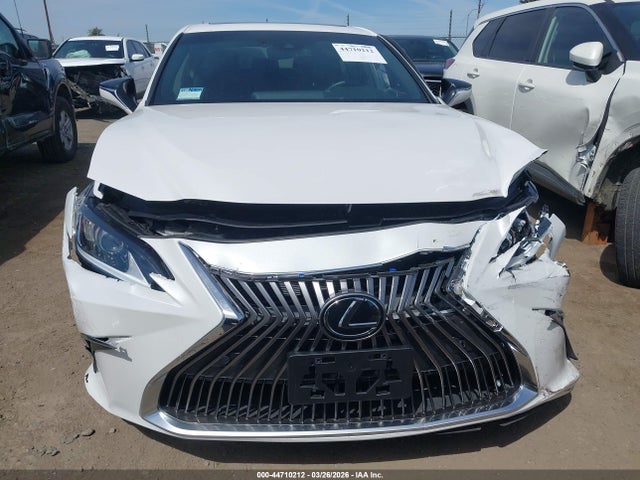 Продажа на аукционе авто 2019 Lexus Es 350, vin: 58ABZ1B16KU040335, номер лота: 44710212