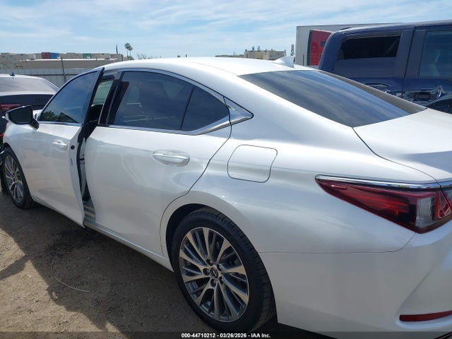 Продажа на аукционе авто 2019 Lexus Es 350, vin: 58ABZ1B16KU040335, номер лота: 44710212