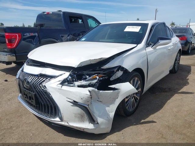 Продажа на аукционе авто 2019 Lexus Es 350, vin: 58ABZ1B16KU040335, номер лота: 44710212