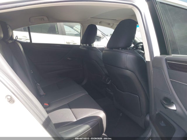 Продажа на аукционе авто 2019 Lexus Es 350, vin: 58ABZ1B16KU040335, номер лота: 44710212