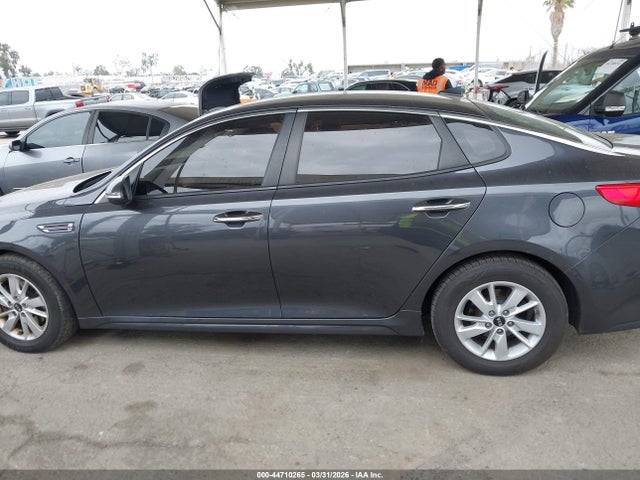 5XXGT4L38KG276186 KIA Optima Lx
