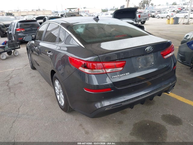 2019 KIA OPTIMA 5XXGT4L38KG276186 Photo 2