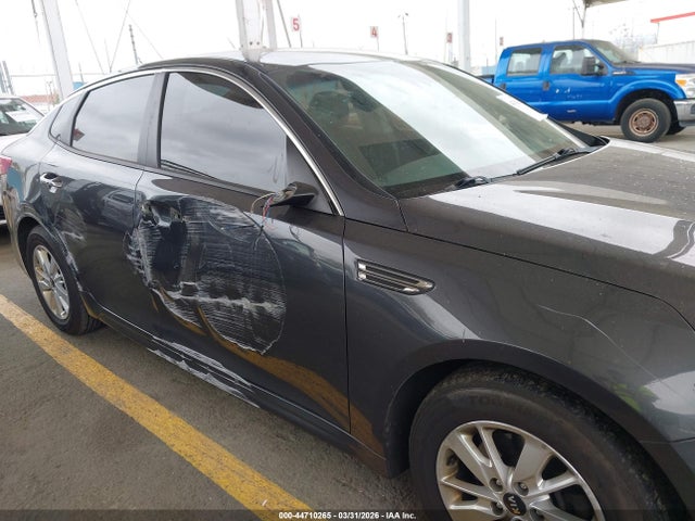 2019 KIA OPTIMA 5XXGT4L38KG276186 Photo 5