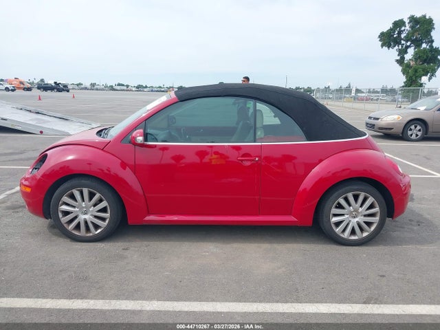44710267 :رقم المزاد ، 3VWRG31Y18M415150 vin ، 2008 Volkswagen New Beetle Se مزاد بيع