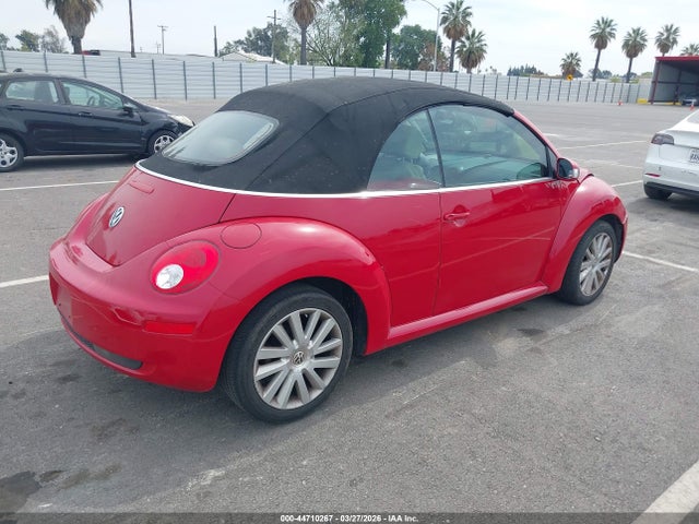 44710267 :رقم المزاد ، 3VWRG31Y18M415150 vin ، 2008 Volkswagen New Beetle Se مزاد بيع