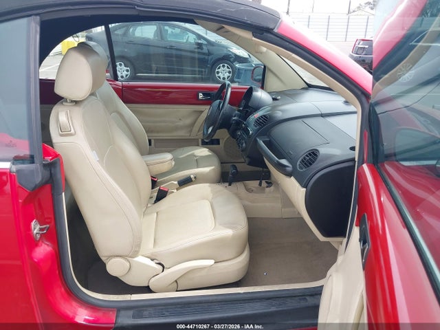 44710267 :رقم المزاد ، 3VWRG31Y18M415150 vin ، 2008 Volkswagen New Beetle Se مزاد بيع
