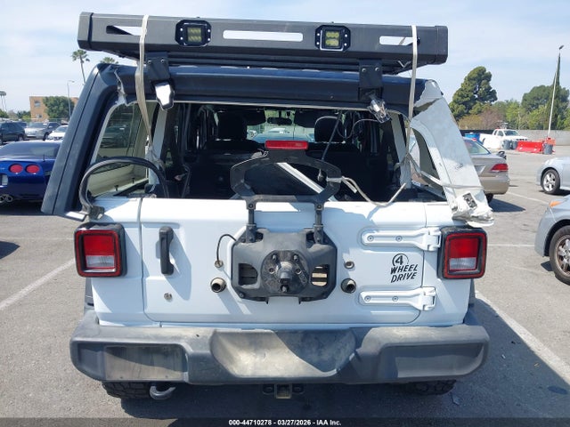 1C4HJXDG3MW825212 Jeep Wrangler Unlimited Willys Sport 4x4