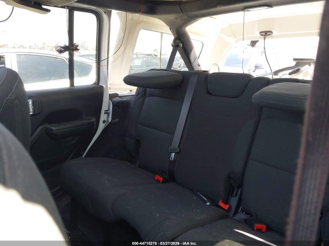 1C4HJXDG3MW825212 Jeep Wrangler Unlimited Willys Sport 4x4