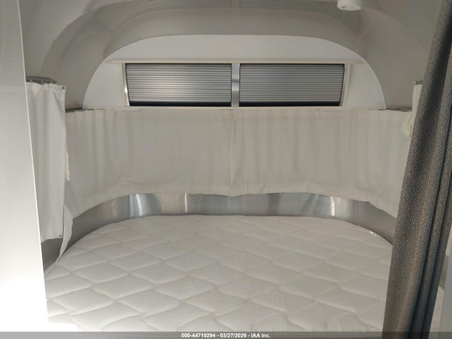 2017 Airstream Ct მანქანა იყიდება აუქციონზე, vin: 1STVRTF15HJ540139, აუქციონის ნომერი: 44710294