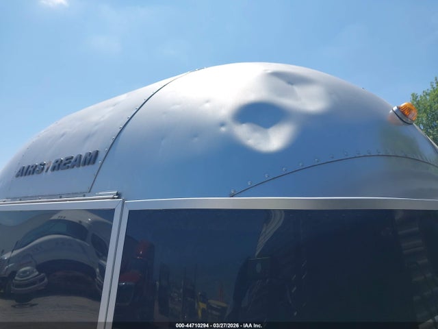 2017 Airstream Ct მანქანა იყიდება აუქციონზე, vin: 1STVRTF15HJ540139, აუქციონის ნომერი: 44710294