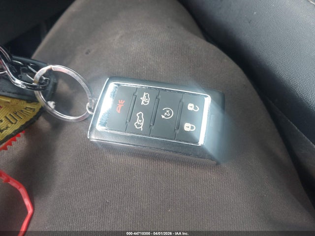 2022 JEEP WAGONEER 1C4SJVDT4NS114599 Photo 10