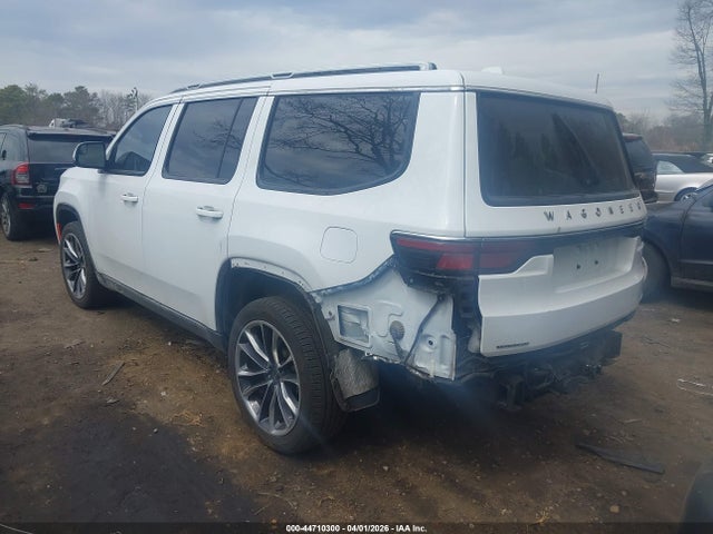 2022 JEEP WAGONEER 1C4SJVDT4NS114599 Photo 2