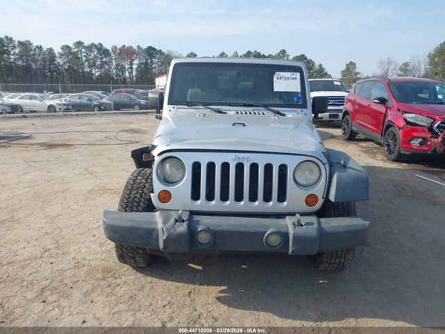 2008 Jeep Wrangler Unlimited X მანქანა იყიდება აუქციონზე, vin: 1J4GA39108L536539, აუქციონის ნომერი: 44710308
