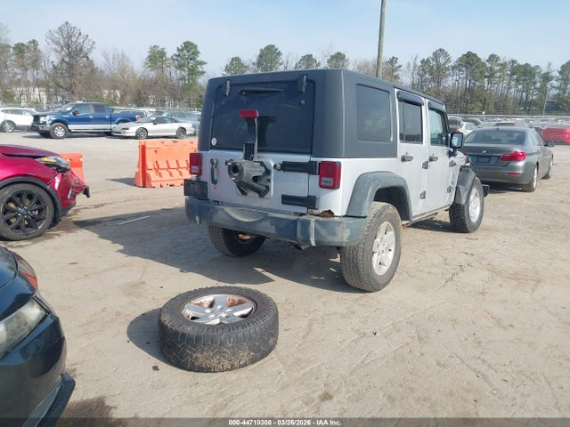 2008 Jeep Wrangler Unlimited X მანქანა იყიდება აუქციონზე, vin: 1J4GA39108L536539, აუქციონის ნომერი: 44710308