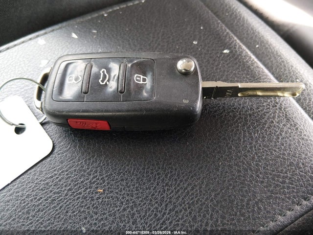 Продажа на аукционе авто 2014 Volkswagen Jetta 2.0l S, vin: 3VW2K7AJ4EM393862, номер лота: 44710309