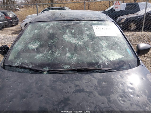 Продажа на аукционе авто 2014 Volkswagen Jetta 2.0l S, vin: 3VW2K7AJ4EM393862, номер лота: 44710309