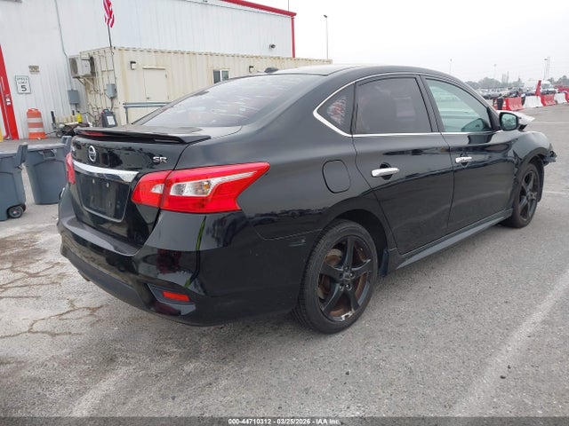 Nissan SENTRA SR 2017 3N1AB7AP2HY328429 Image 4
