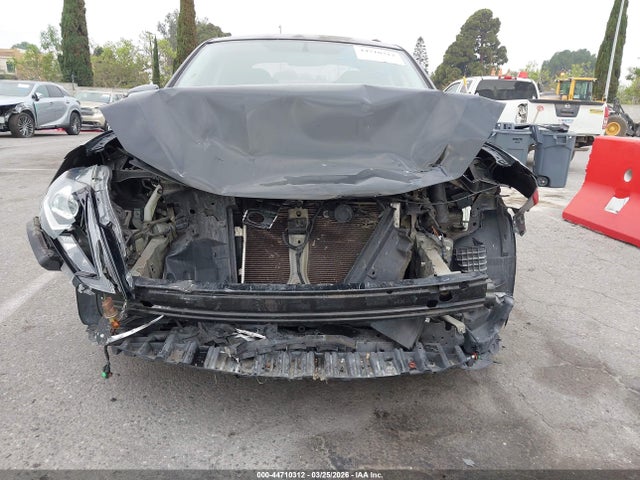 Nissan SENTRA SR 2017 3N1AB7AP2HY328429 Image 6