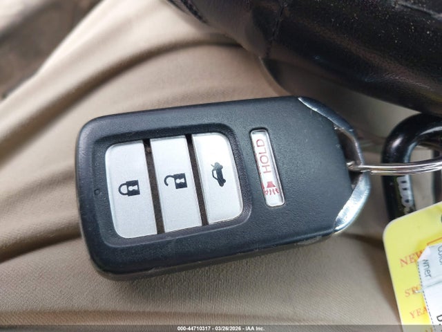 44710317 :رقم المزاد ، 1HGCR2F70EA278001 vin ، 2014 Honda Accord Ex مزاد بيع
