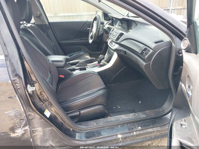 44710317 :رقم المزاد ، 1HGCR2F70EA278001 vin ، 2014 Honda Accord Ex مزاد بيع