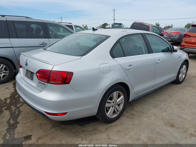 Aukcja sprzedaży 2013 Volkswagen Jetta Hybrid Sel, vin: 3VW637AJ7DM275463, numer aukcji: 44710329