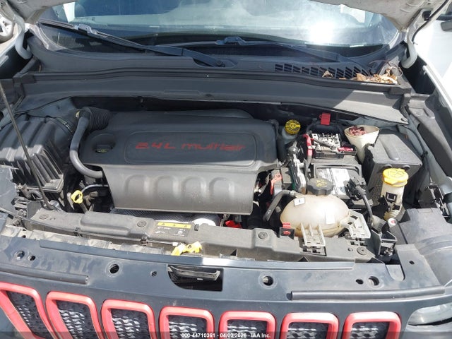 ZACNJABB9KPJ75395 Jeep Renegade Latitude Fwd