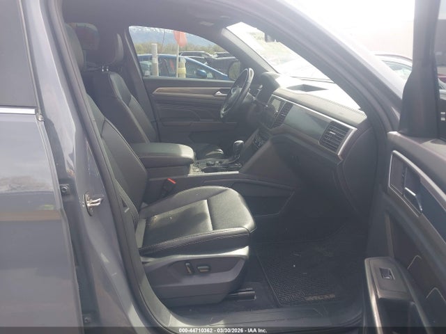 44710362 :رقم المزاد ، 1V2ME2CA9LC218295 vin ، 2020 Volkswagen Atlas Cross Sport 3.6l V6 Sel مزاد بيع