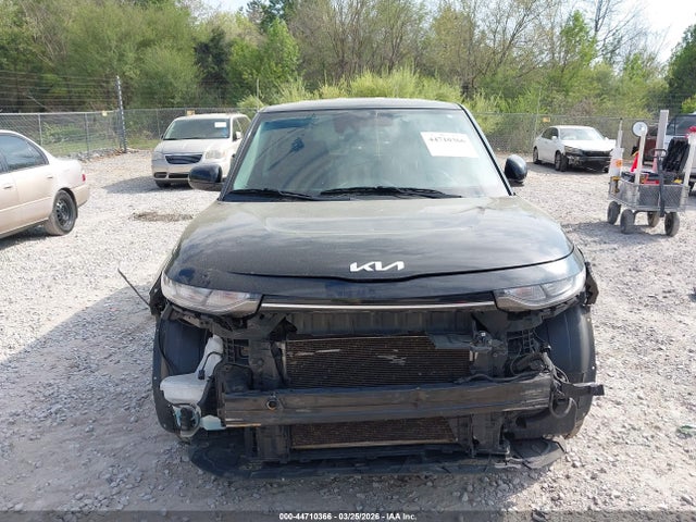 Продажа на аукционе авто 2022 Kia Soul Lx, vin: KNDJ23AU1N7184588, номер лота: 44710366
