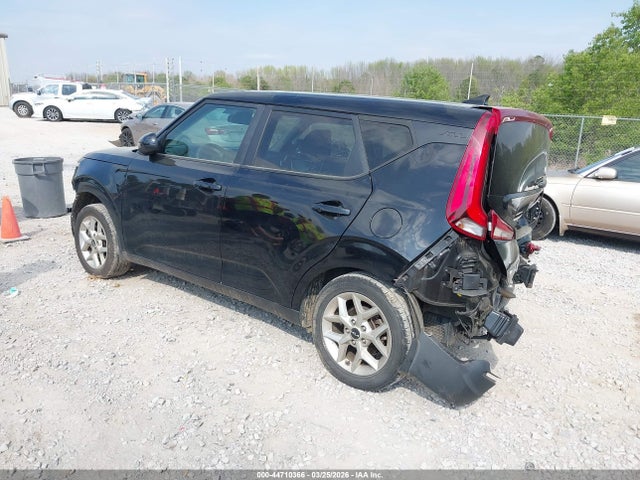Продажа на аукционе авто 2022 Kia Soul Lx, vin: KNDJ23AU1N7184588, номер лота: 44710366